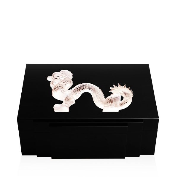 LQ M Dragon Cigar Box LS Black Lacquered