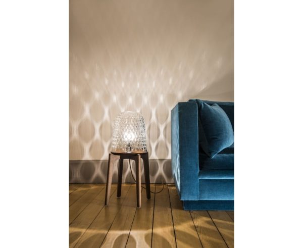 FOLIA
TABLE LAMP ON DARK - Image 2